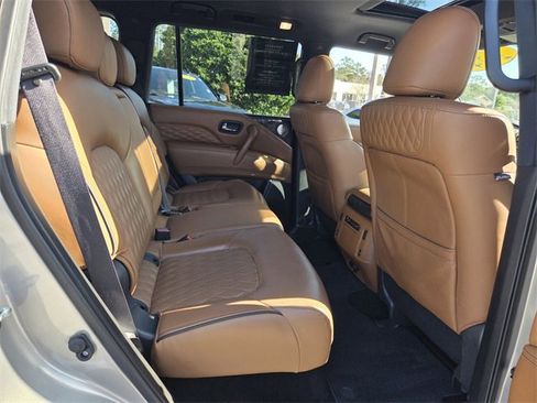Certified 2024 INFINITI QX80 Sensory image 23