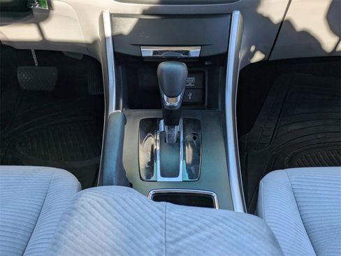 Used 2015 Honda Accord LX image 20