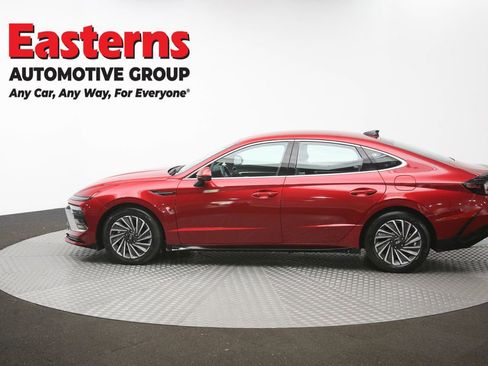 Used 2025 Hyundai Sonata SEL FWD image 60