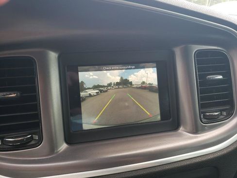 Used 2021 Dodge Charger SXT w/ Blacktop Package image 16