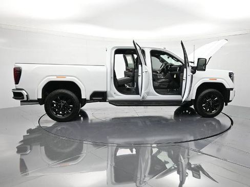 New 2026 GMC Sierra 2500 AT4 w/ Technology Package image 52