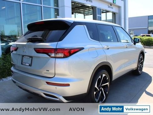 Used 2023 Mitsubishi Outlander SE AWD/4WD image 6