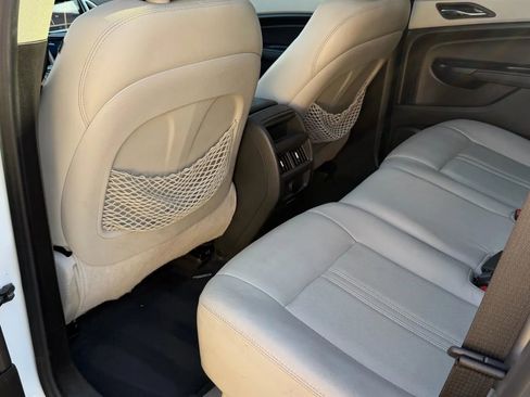 Used 2015 Cadillac SRX Luxury w/ Driver Awareness Package image 10