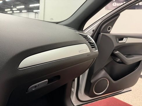 Used 2013 Audi Q5 3.0T Prestige AWD/4WD image 40