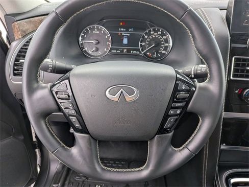 Used 2024 INFINITI QX80 Premium Select w/ Cargo Package image 19