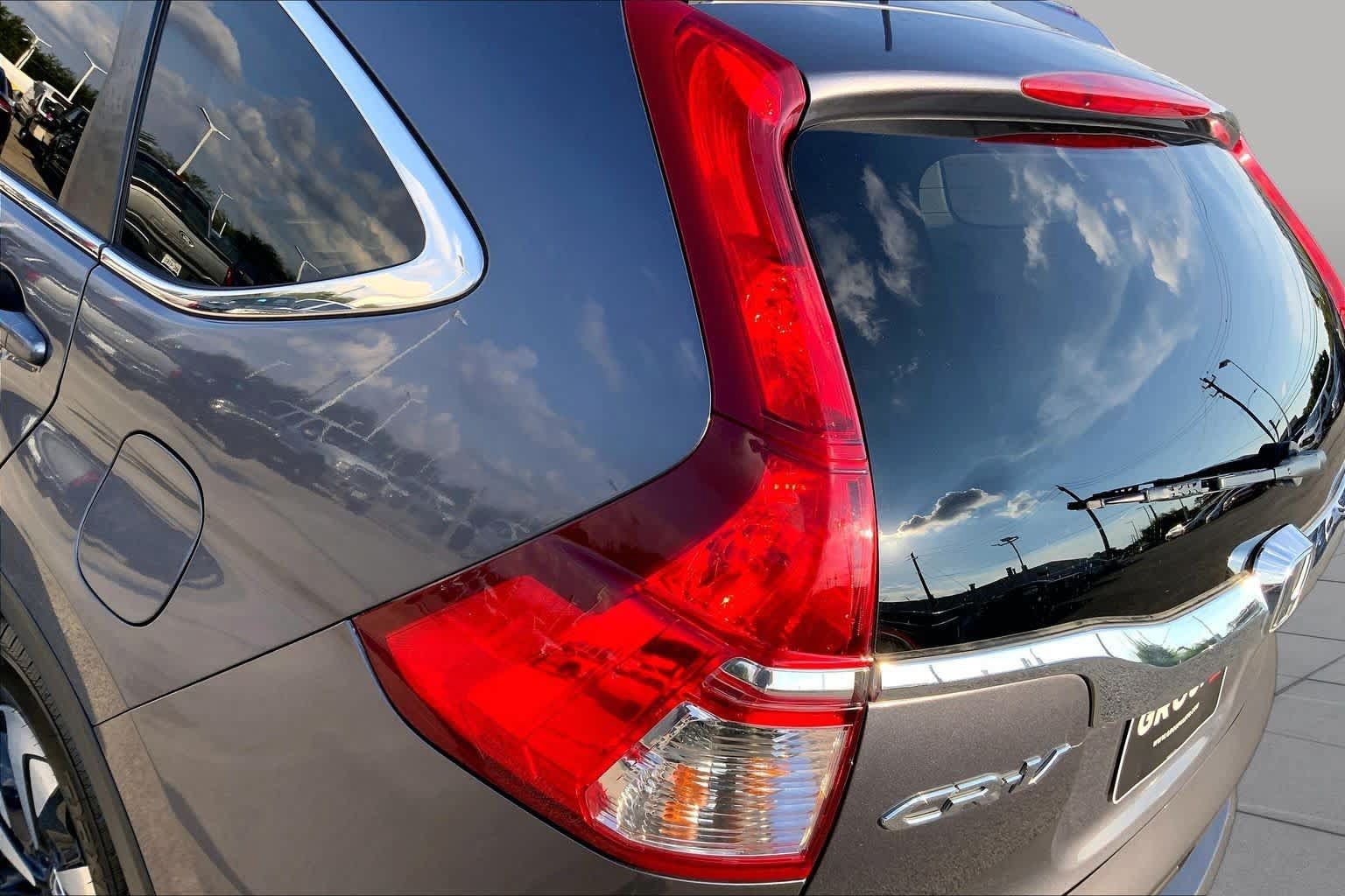 Used 2016 Honda CR-V Touring image 27