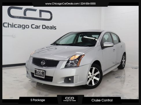 Used 2012 Nissan Sentra 2.0 SR w/ Special Edition Pkg FWD image 1