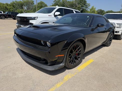 Used 2022 Dodge Challenger R/T Scat Pack RWD image 1