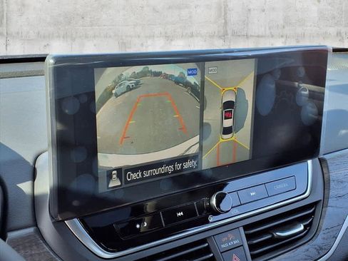 New 2025 Nissan Altima 2.5 SL image 16