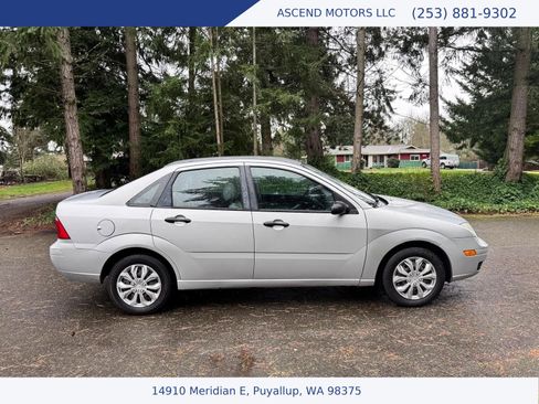 Used 2007 Ford Focus SE image 6