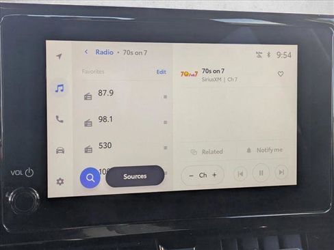 Used 2025 Toyota Corolla LE image 12