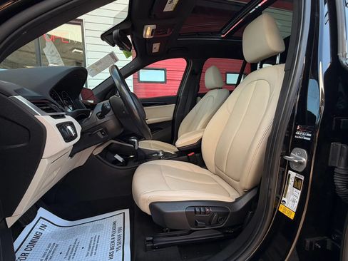 Used 2019 BMW X1 sDrive28i w/ Convenience Package FWD image 7