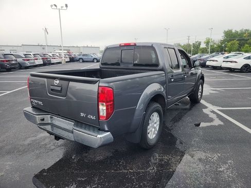 Used 2019 Nissan Frontier SV AWD/4WD image 5