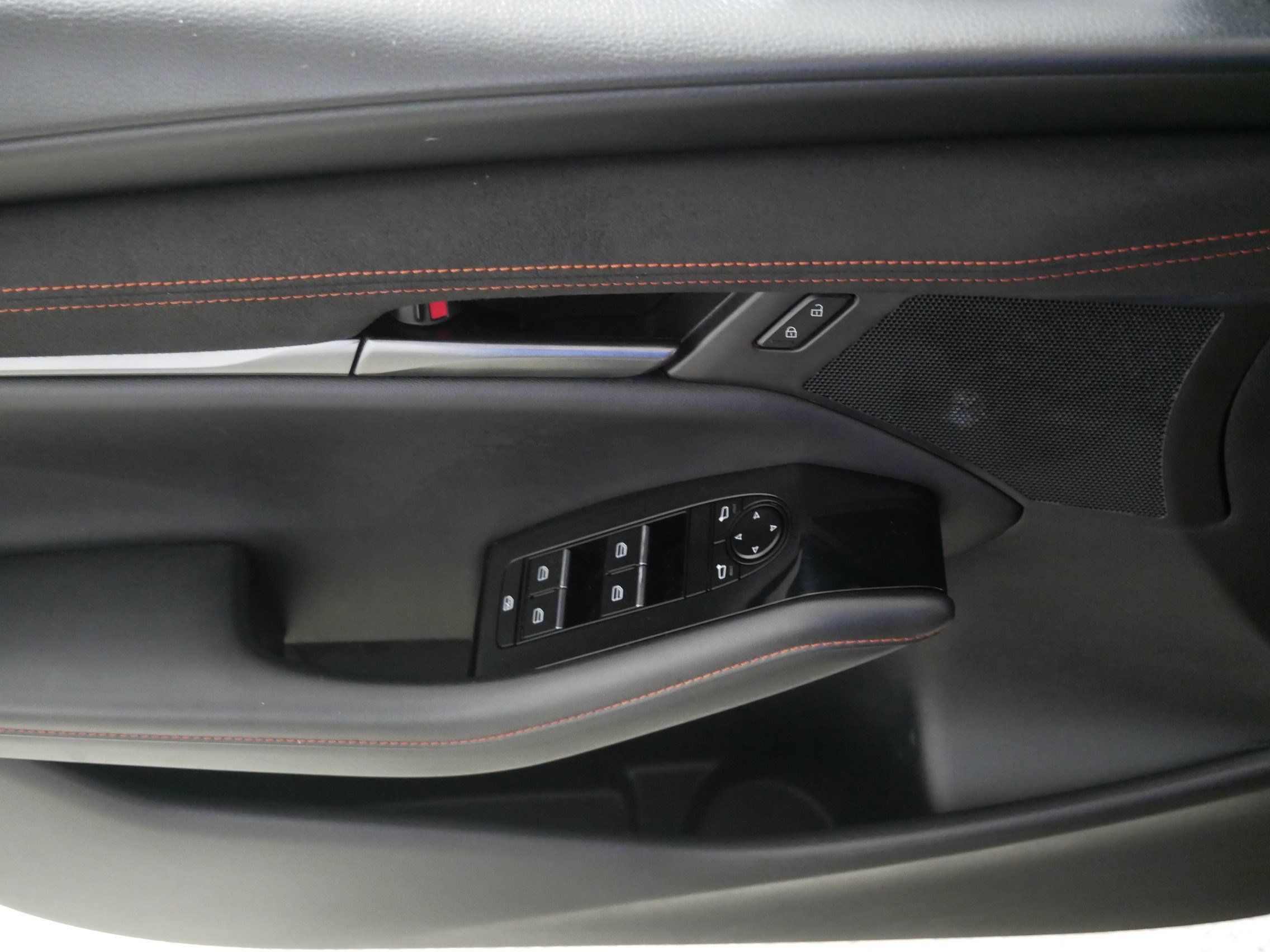 Used 2024 MAZDA MAZDA3 s AWD/4WD image 19