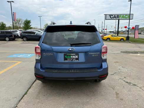 Used 2018 Subaru Forester 2.5i Premium w/ All-Weather Package AWD/4WD image 9