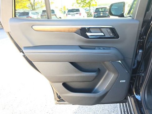 New 2026 Chevrolet Tahoe High Country image 30