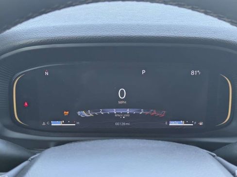 Used 2024 Jeep Wagoneer L Series II w/ Flexible Seating Group image 28