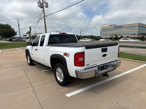 Used 2009 Chevrolet Silverado 1500 LT w/ Power Pack Plus AWD/4WD image 13