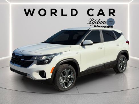 New 2026 Kia Seltos LX image 2