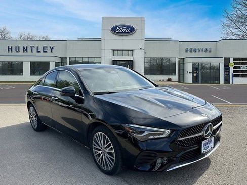 Used 2025 Mercedes-Benz CLA 250 4MATIC image 4