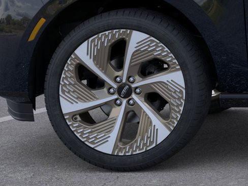 New 2025 Lincoln Navigator L Black Label image 19