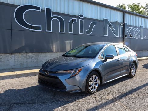 Used 2024 Toyota Corolla LE FWD image 1