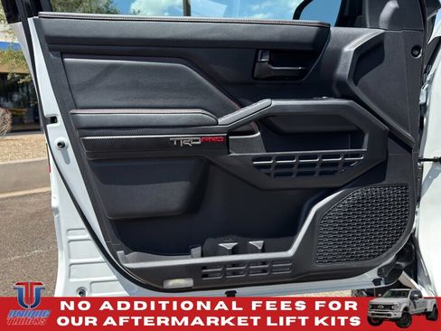 Used 2025 Toyota Tacoma TRD Pro AWD/4WD image 21