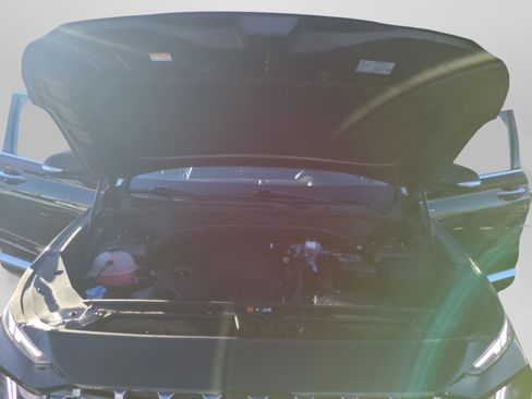 Used 2022 Hyundai Santa Fe SEL w/ Convenience + Premium Package image 17