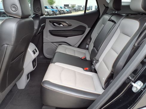 Used 2021 GMC Terrain SLT FWD image 17