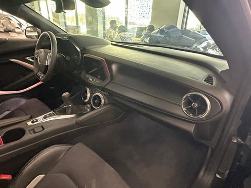 Used 2021 Chevrolet Camaro SS image 27