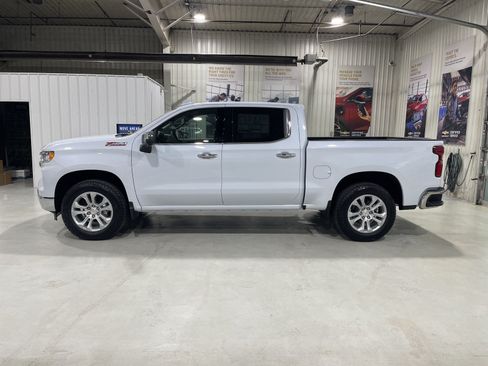 New 2026 Chevrolet Silverado 1500 LTZ w/ Z71 Off-Road Package AWD/4WD image 5