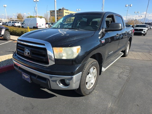 Used 2010 Toyota Tundra 4x4 CrewMax image 2