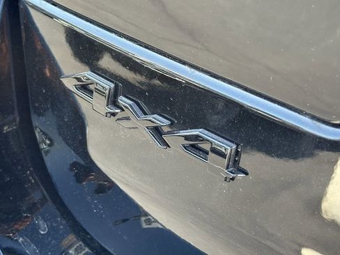 New 2025 Jeep Grand Cherokee Altitude image 8