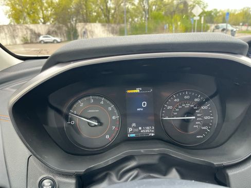 Used 2021 Subaru Crosstrek 2.0i Premium w/ Popular Package #2 AWD/4WD image 12