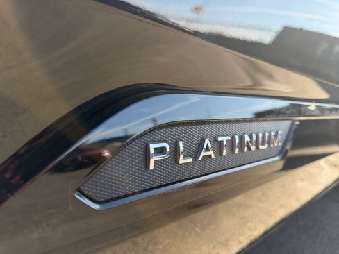 Used 2023 Toyota Tundra Platinum AWD/4WD image 34