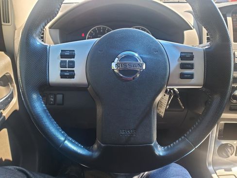 Used 2008 Nissan Pathfinder SE w/ Premium Pkg image 21