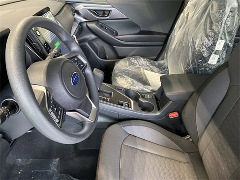 Used 2025 Subaru Impreza 2.0i Sport image 9