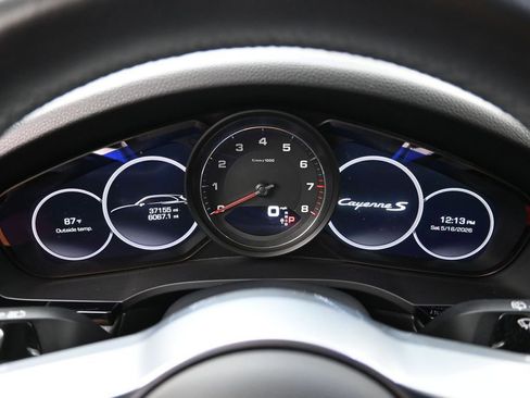 Certified 2021 Porsche Cayenne S AWD/4WD image 19