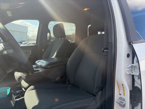 Used 2025 RAM 2500 Big Horn image 12