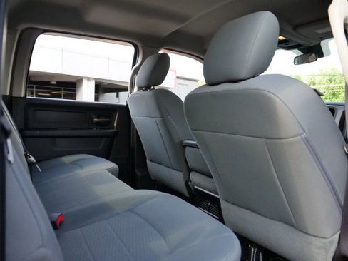 Used 2017 RAM 2500 Tradesman w/ Chrome Appearance Group AWD/4WD image 24