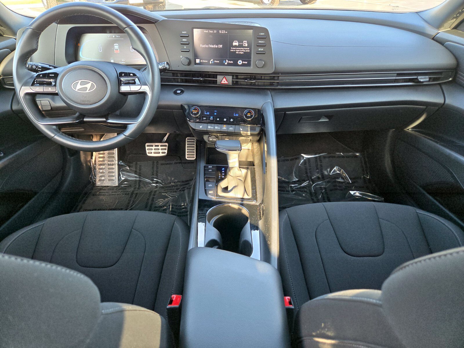 Used 2026 Hyundai Elantra SEL Sport Premium FWD image 15