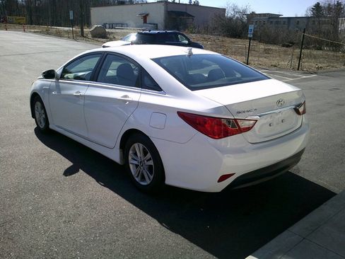 Used 2014 Hyundai Sonata GLS w/ Popular Equipment Group 2 FWD image 5