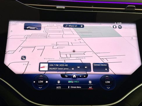 Certified 2022 Mercedes-Benz EQS AMG Base image 15