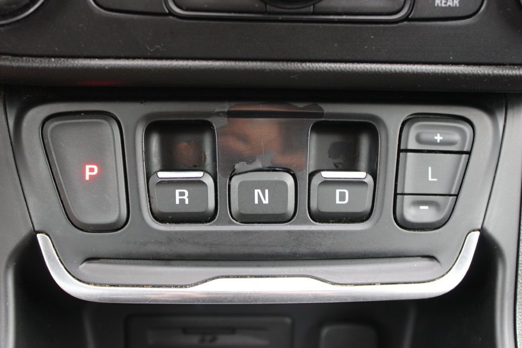 Used 2020 GMC Terrain SLE w/ Driver Convenience Package FWD image 46