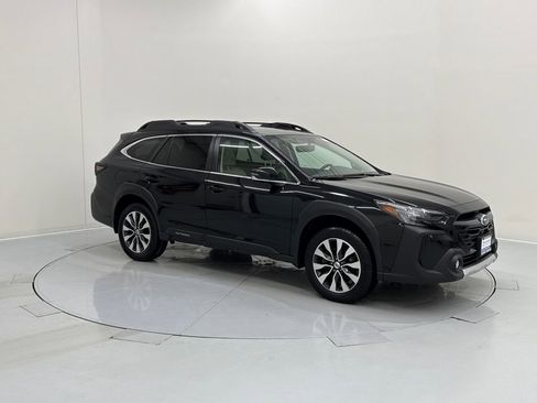 Used 2024 Subaru Outback Limited XT image 8