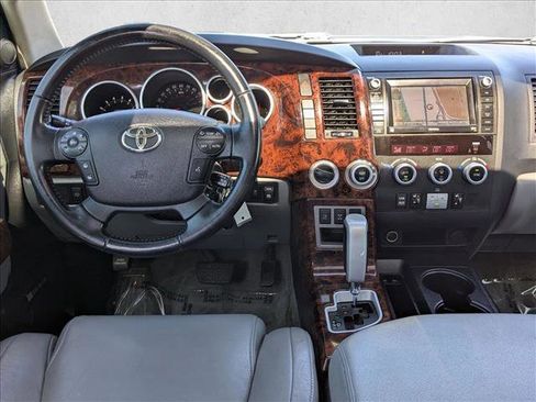 Used 2010 Toyota Sequoia Limited image 18