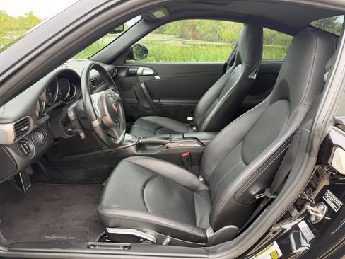Used 2010 Porsche 911 Carrera RWD image 35