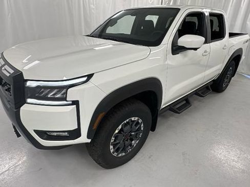 New 2026 Nissan Frontier PRO-4X w/ Pro-4x Convenience Package AWD/4WD image 7