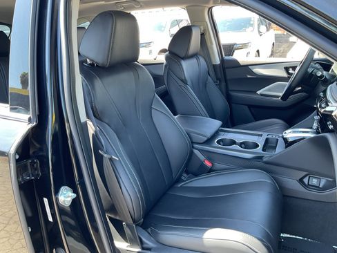 Used 2025 Acura MDX SH-AWD w/ Technology Package image 21