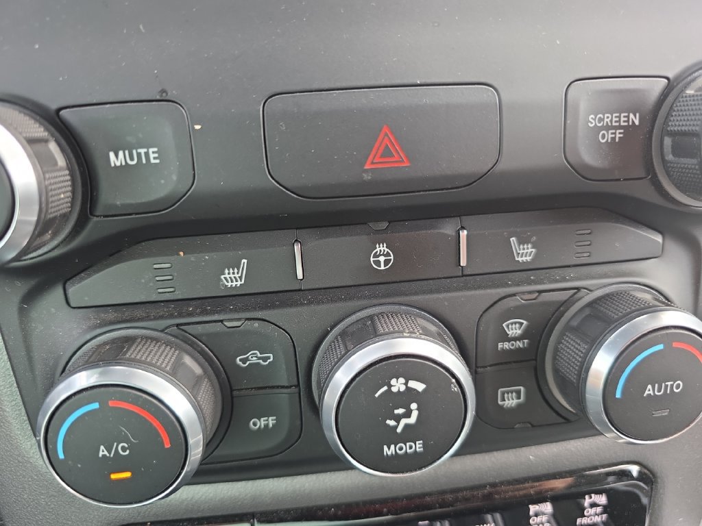 Used 2022 RAM 1500 Big Horn AWD/4WD image 28